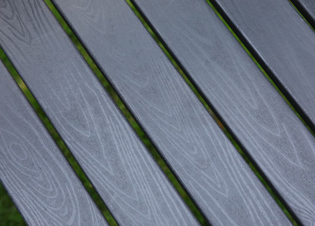 Zwarte HDPE 6-delige buiteneetset met horizontale rugleuning