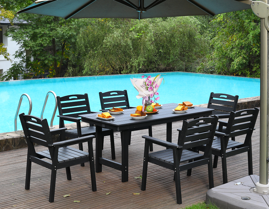 Zwarte HDPE 6-delige buiteneetset met horizontale rugleuning